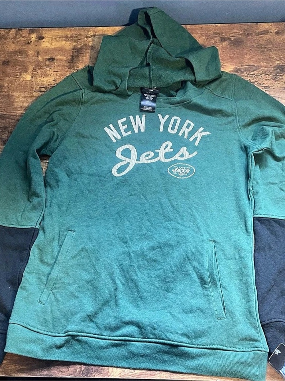 NWT. NFL Team Apparel - New York Jets Girls Lightweight Hooded Long Sleeve Shirt